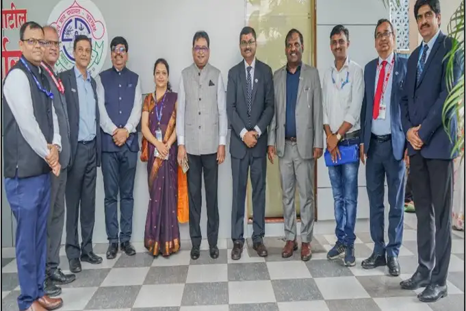 Camp 1: FI Saturation camps at Pen and Vadkhal, Raigad district on August 11, 2025 attended by Shri Vivek Deep, Executive Director, Shri Suman Ray, Regional Director, MRO and Dr Jyoti Saxena, DGM, FIDD, MRO