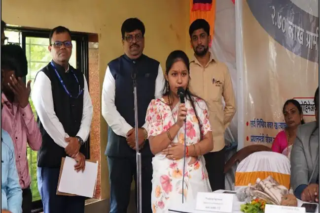 Camp 1: FI Saturation camps at Pen and Vadkhal, Raigad district on August 11, 2025 attended by Shri Vivek Deep, Executive Director, Shri Suman Ray, Regional Director, MRO and Dr Jyoti Saxena, DGM, FIDD, MRO